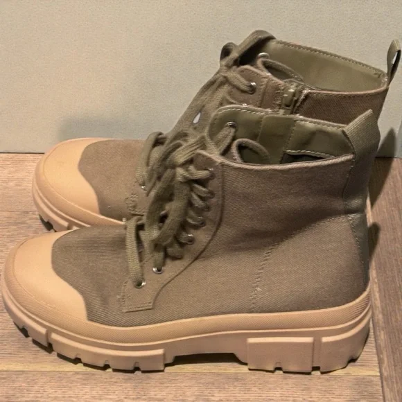 No Boundaries NoBo Combat Boots Women’s Size 8 Lace Up Zip Chunky Sole - Picture 3 of 7